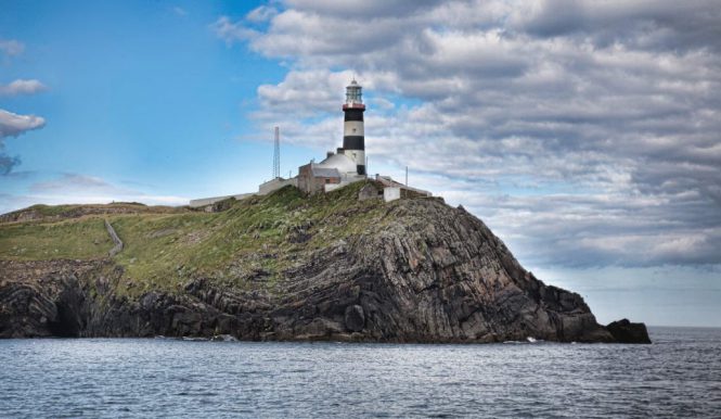 gin-lighthouse